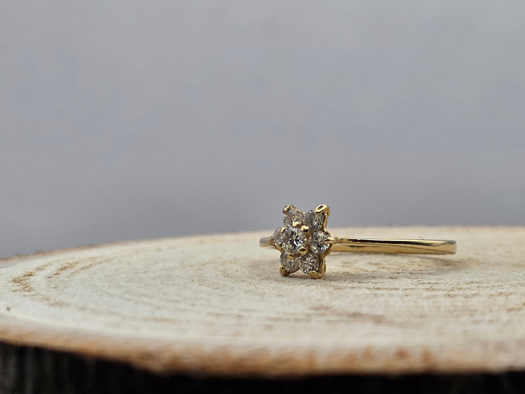 Ring 18 Karaat geel goud voorzien van 0.34ct. tw. natuurlijke diamant