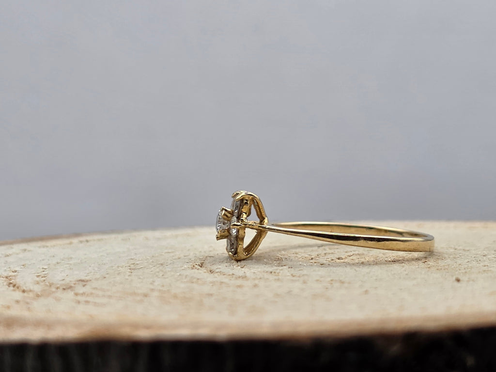 Ring 18 Karaat geel goud voorzien van 0.34ct. tw. natuurlijke diamant