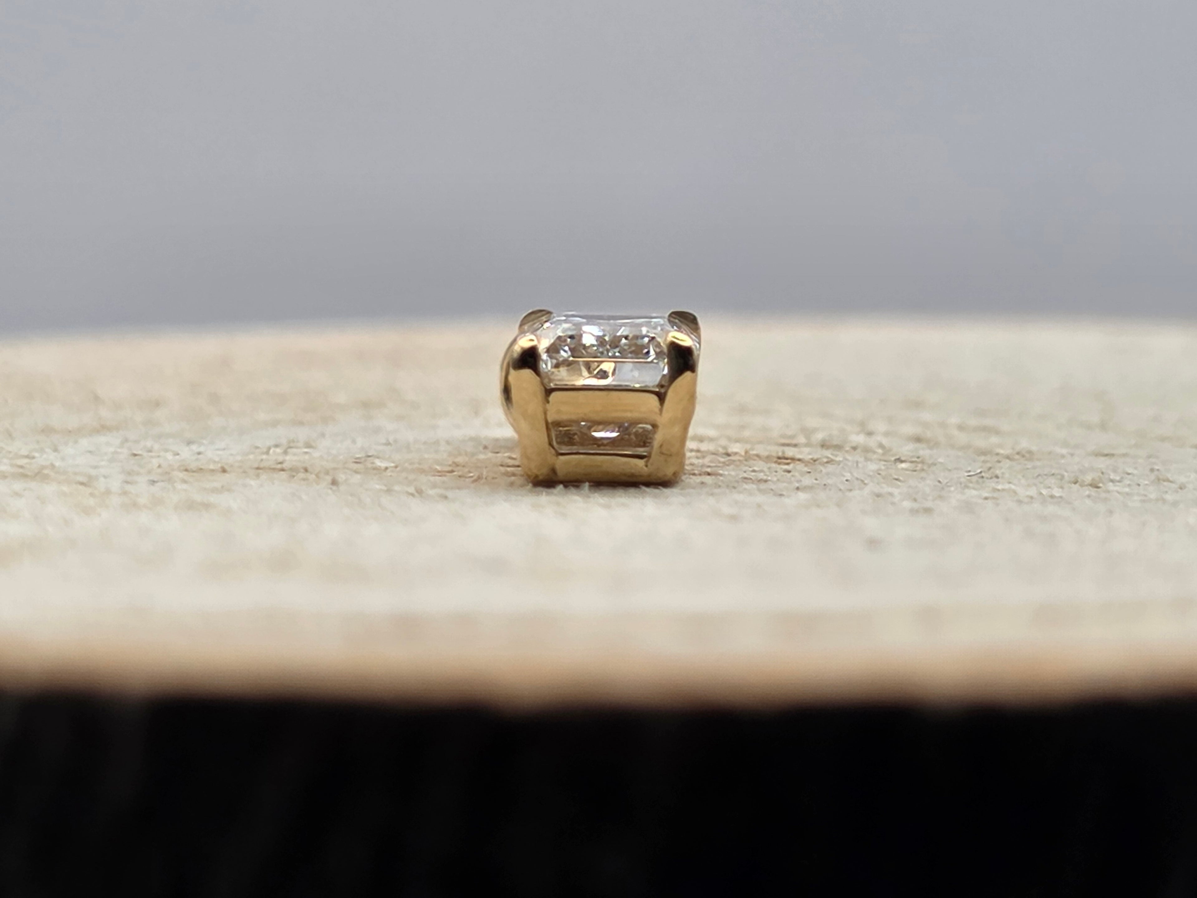 Hanger 14Kt geel goud met 1.07ct Diamant (Labgrown)