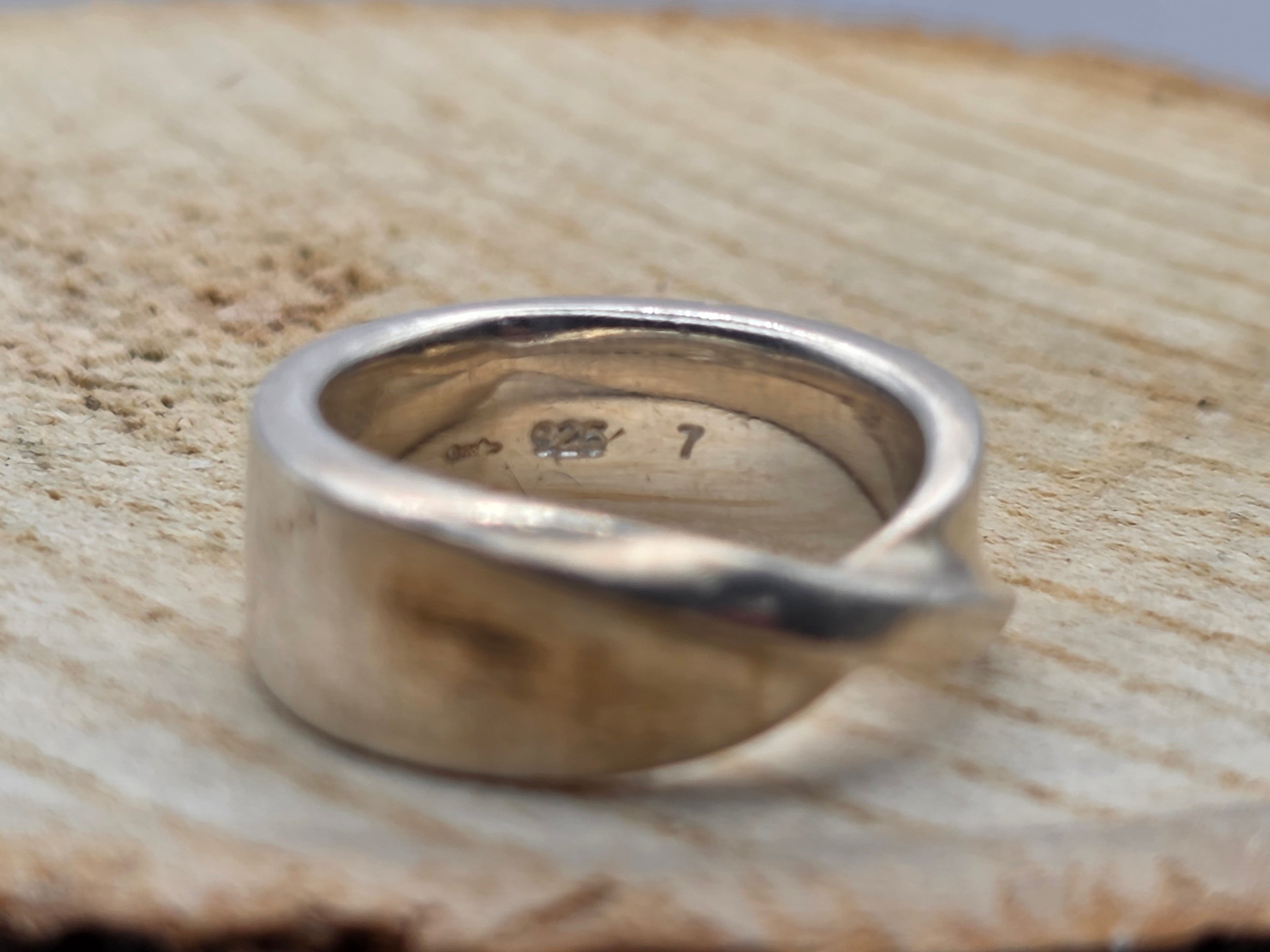 Ring .925 Zilver - "Esprit" - getordeerd ontwerp