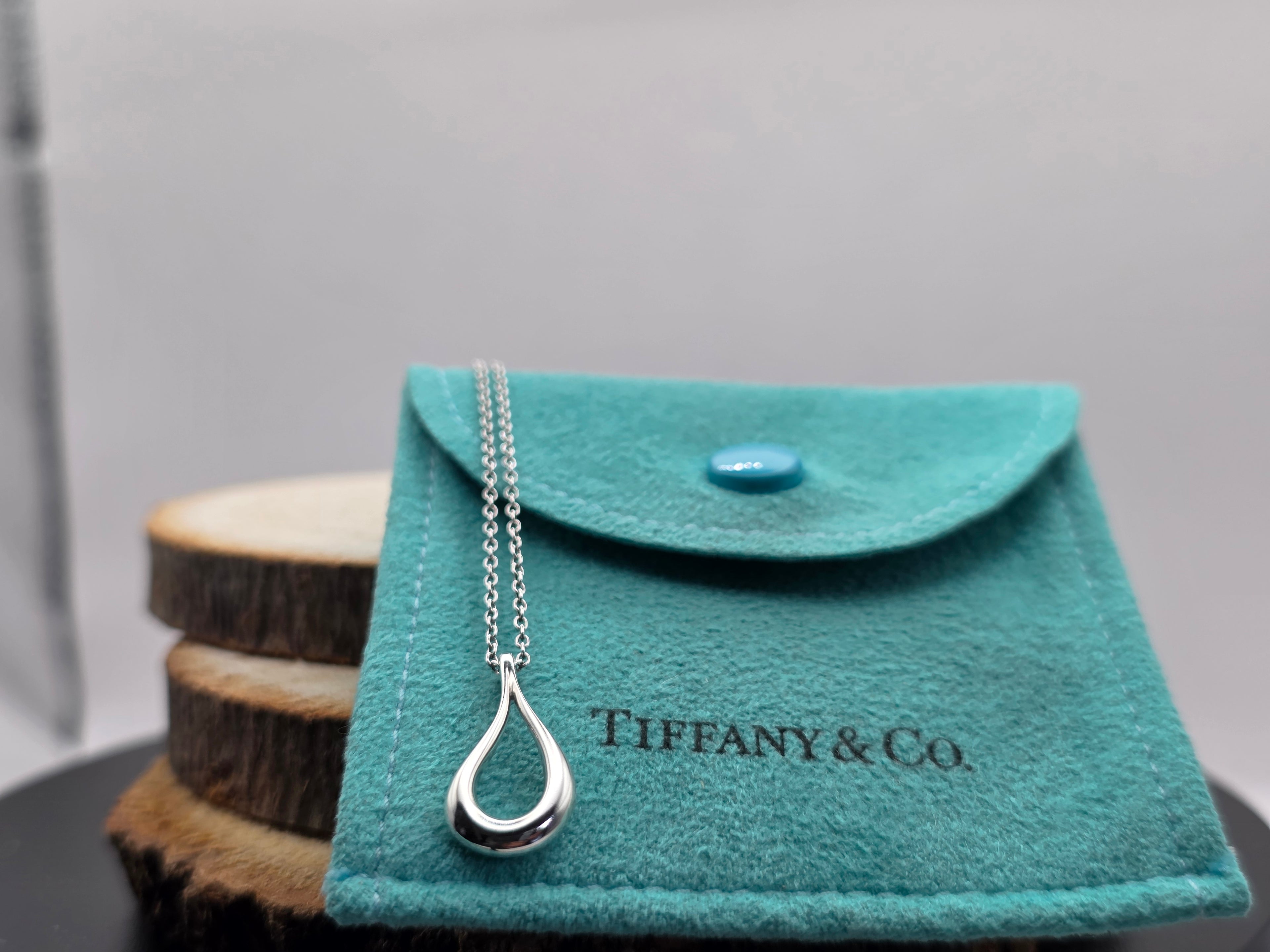 Tiffany & Co. Hanger met collier -  Designed by Elsa Peretti